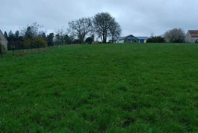 Terrain à bâtir 985 m² à Flavy-le-Meldeux (60640)
