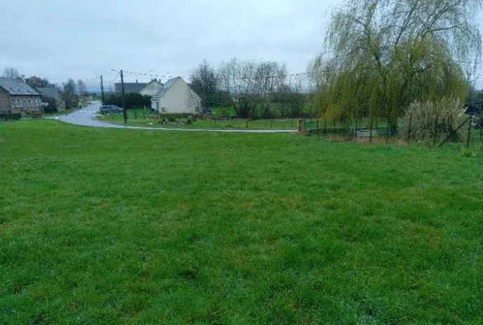 Terrain à bâtir 985 m² à Flavy-le-Meldeux (60640)