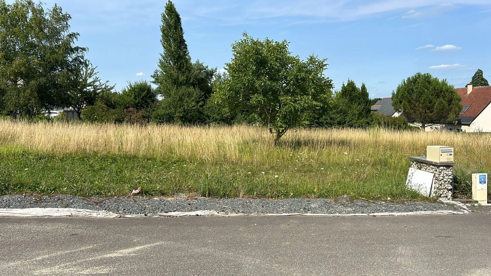 Terrain à bâtir 581 m² à Azay-sur-Cher (37270)
