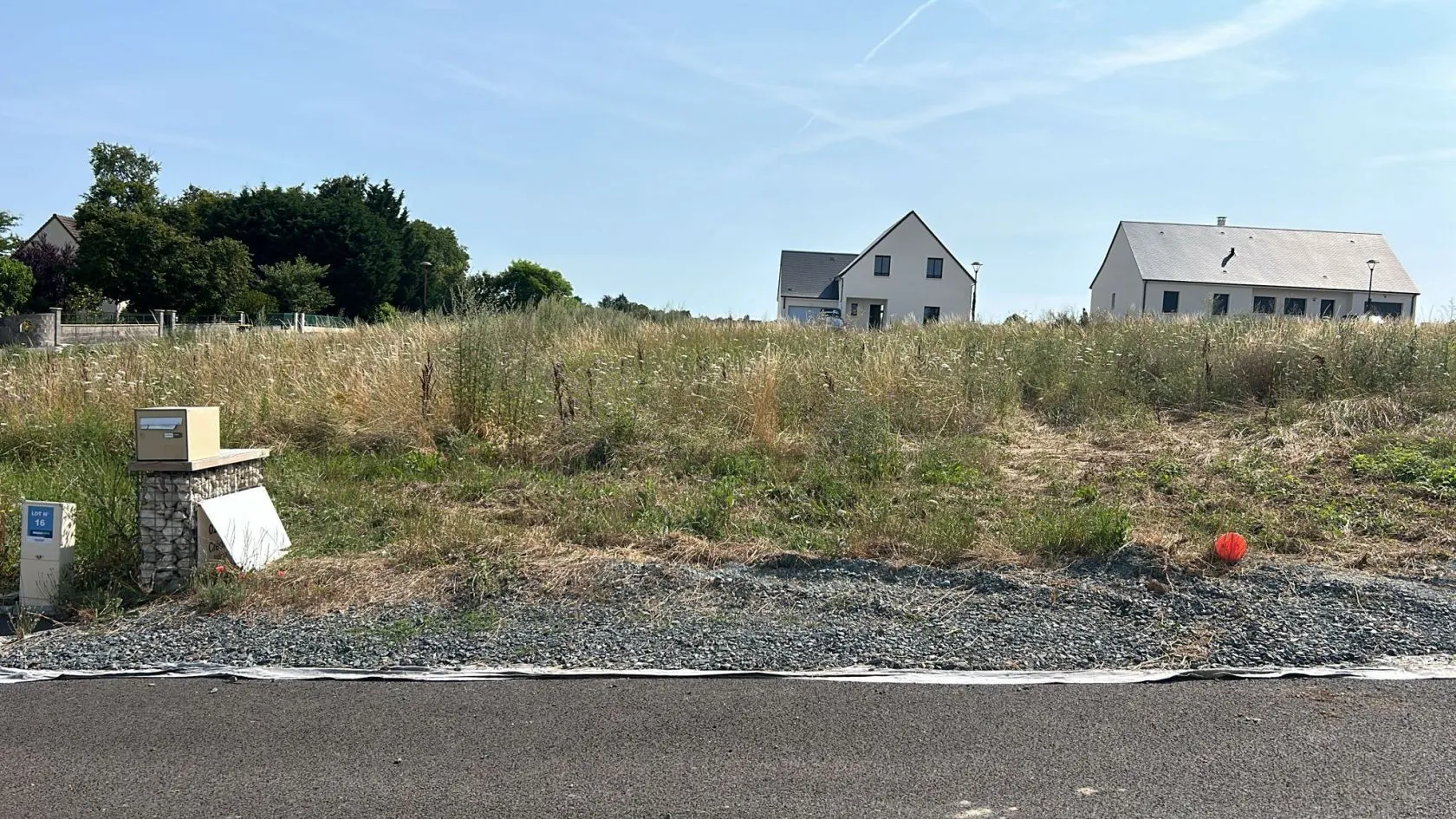 Terrain à bâtir 550 m² à Azay-sur-Cher (37270)