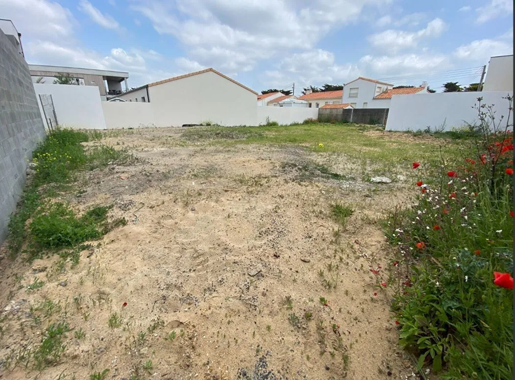 Terrain à bâtir 424 m² à Bretignolles-sur-Mer (85470)