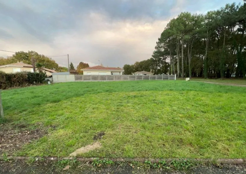 Terrain à bâtir 600 m² à La Teste-de-Buch (33260)