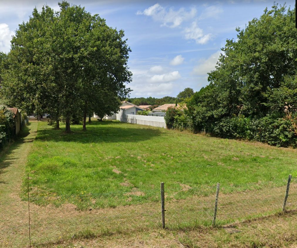 Terrain à bâtir 400 m² à Lanton (33138)