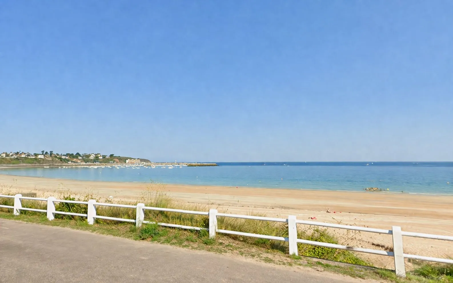 Terrain à bâtir 345 m² à Saint-Cast-le-Guildo (22380)