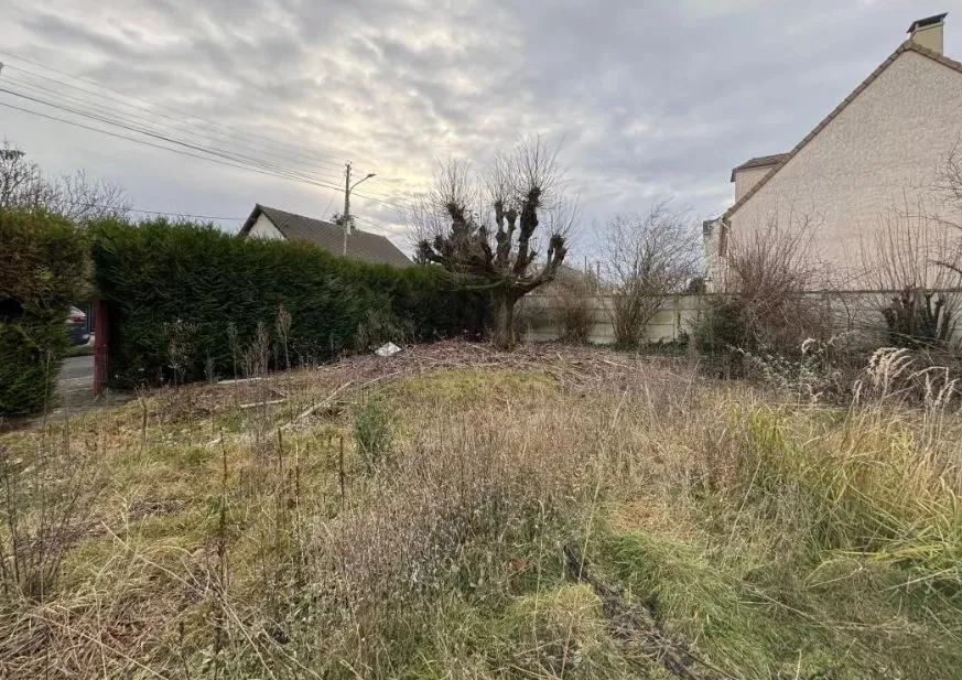 Terrain à bâtir 500 m² à Chelles (77500)
