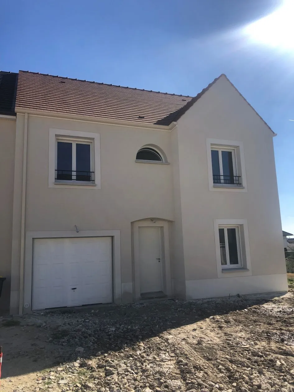 Maison neuve 100 m² à Combs-la-Ville (77380)