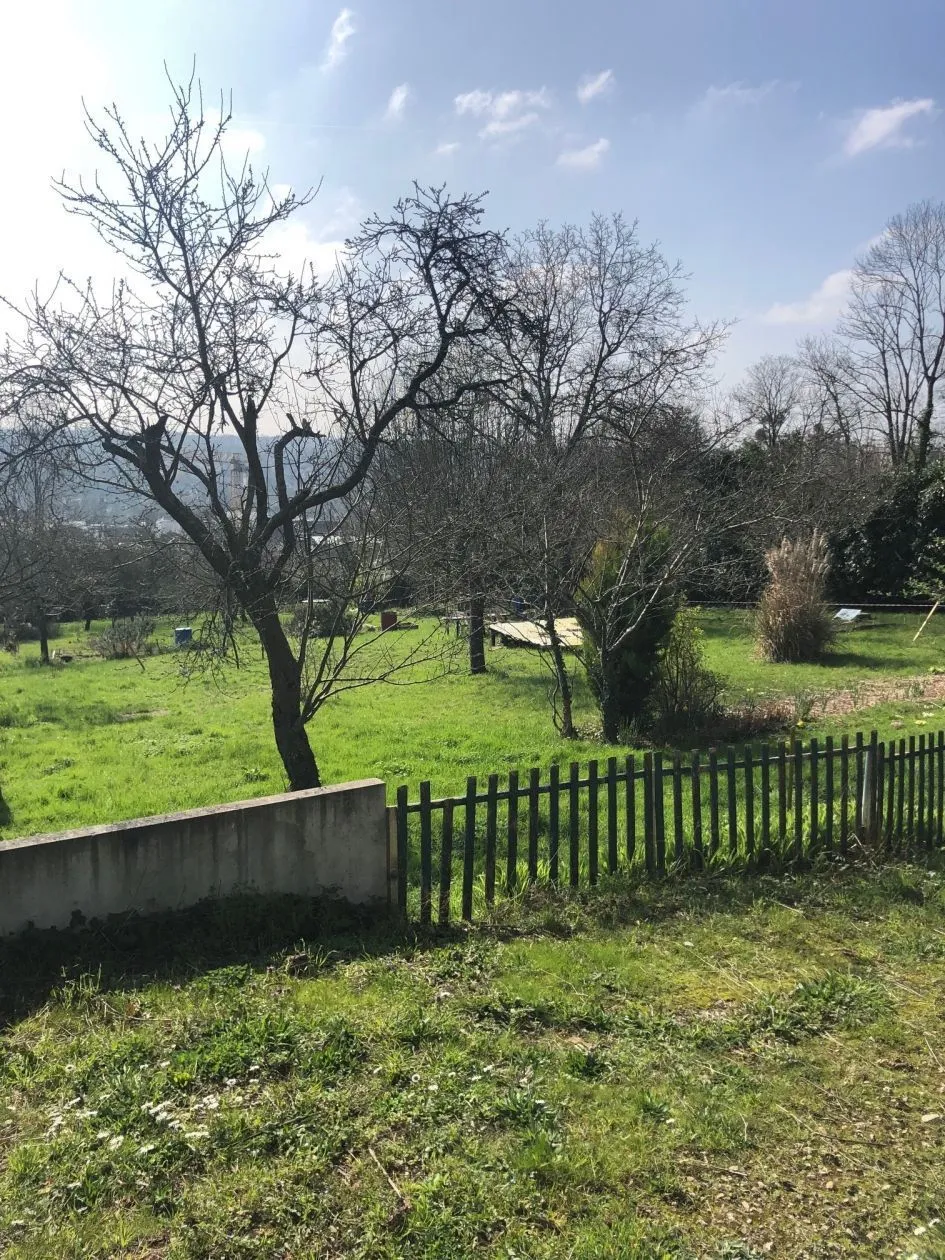 Terrain à bâtir à Faremoutiers