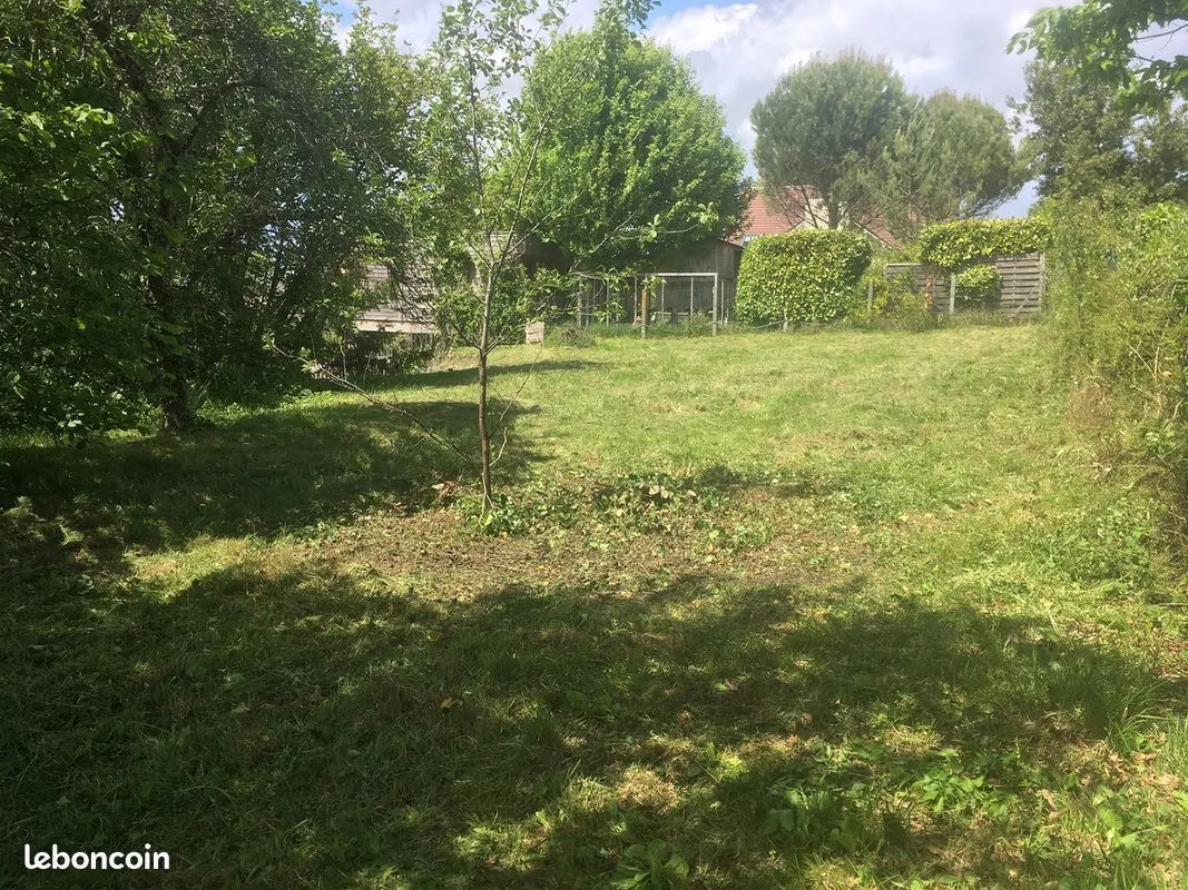 Terrain à bâtir 405 m² à Vulaines-sur-Seine (77870)