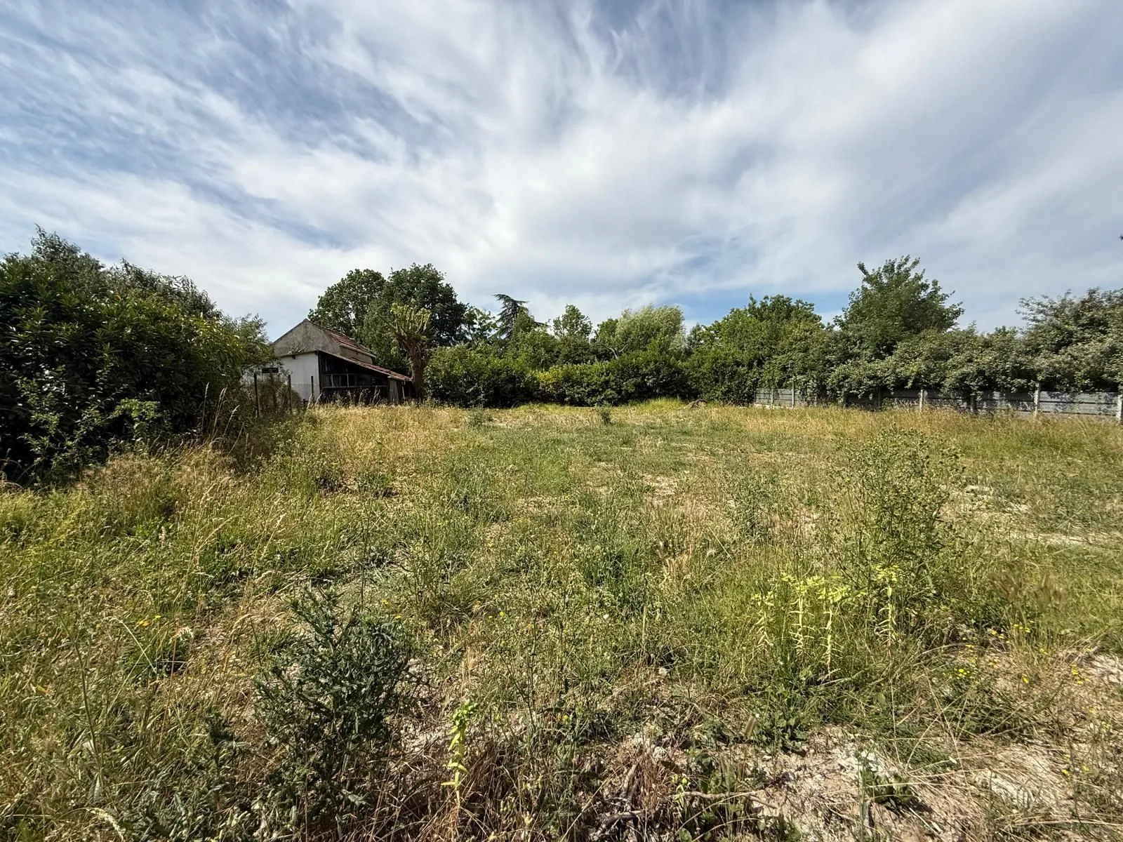 Terrain à bâtir 650 m² à Brétigny-sur-Orge (91220)