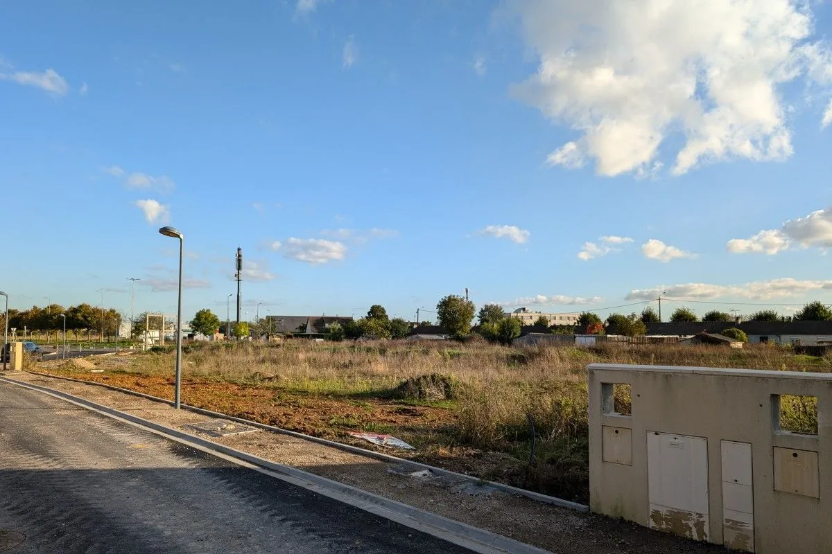 Terrain à bâtir 359 m² à Dreux (28100)