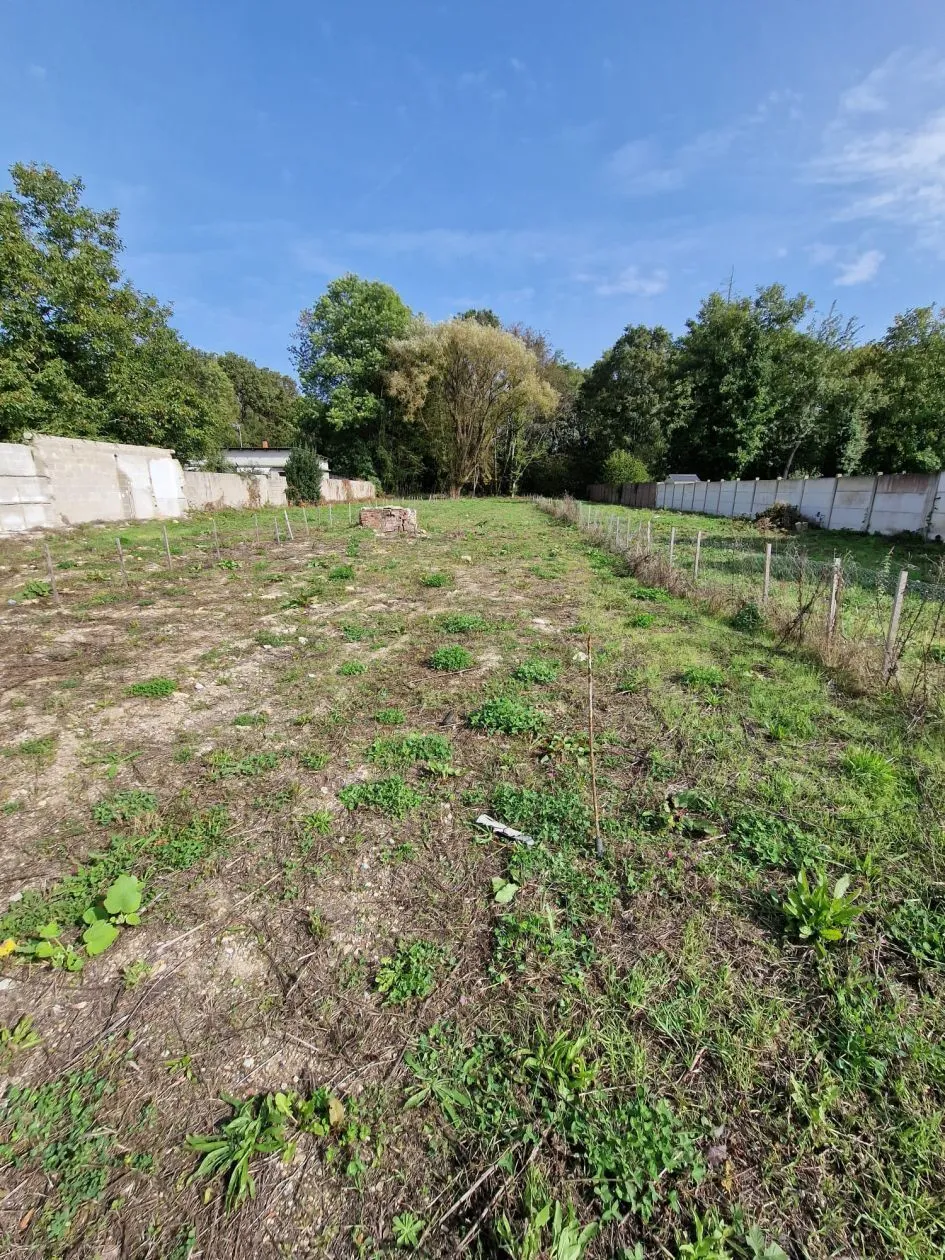 Terrain à bâtir 328 m² à Champigny-sur-Marne (94500)