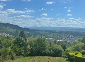 Terrain à bâtir 2078 m² à Thiers (63300)