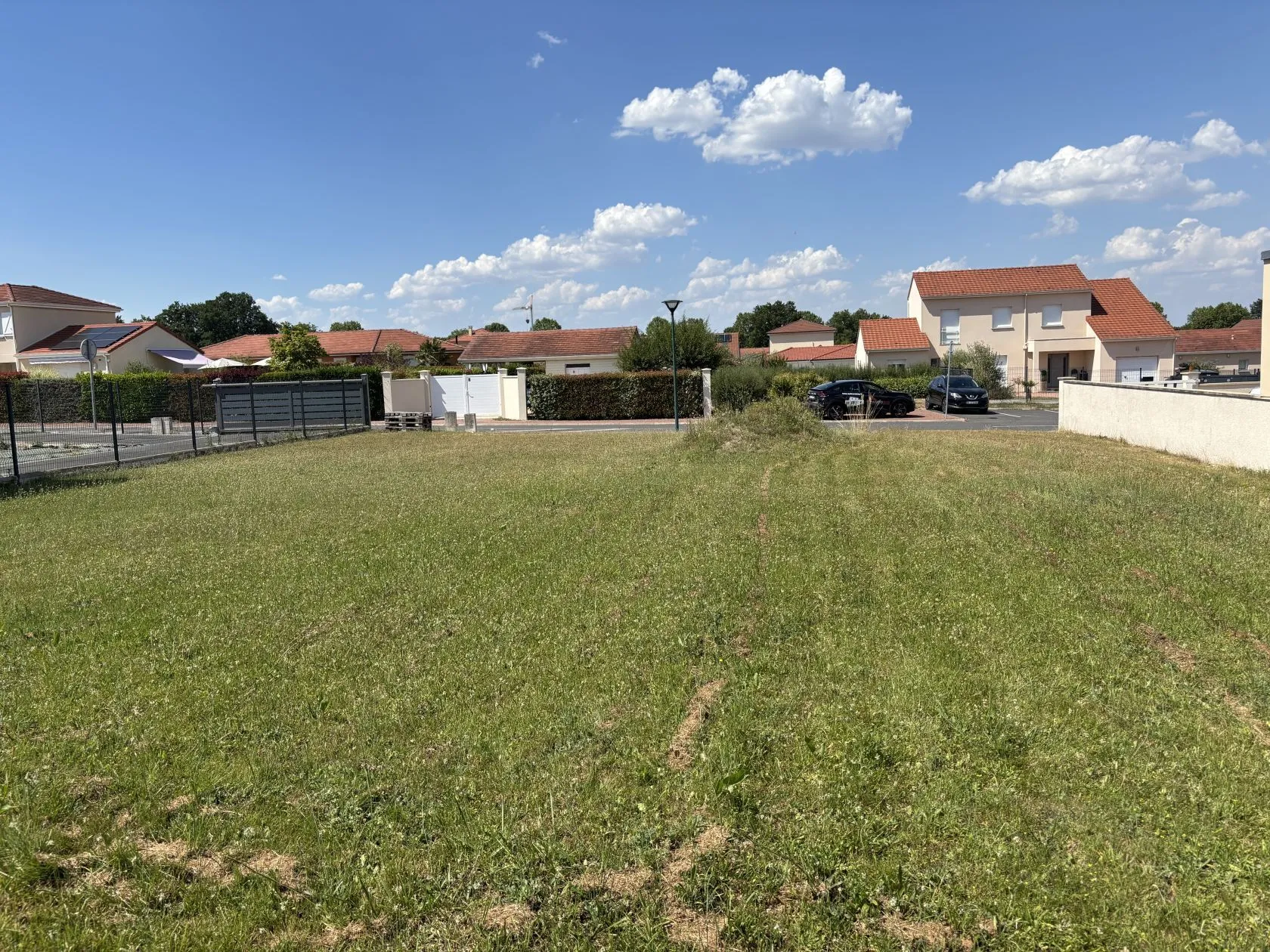Terrain à bâtir 730 m² à Bellerive-sur-Allier (03700)
