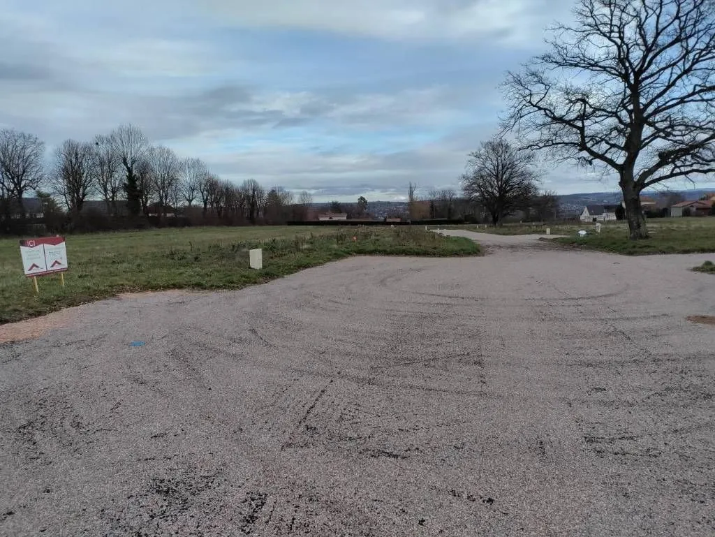 Terrain à bâtir à Bellerive-sur-Allier