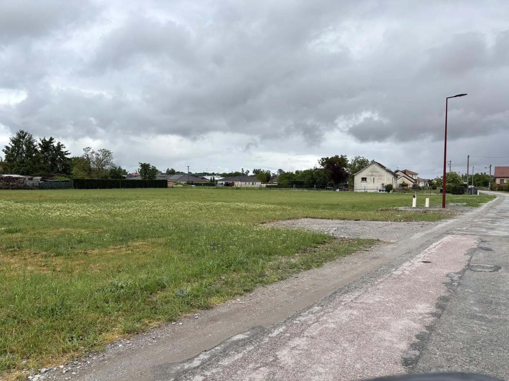 Terrain à bâtir 1480 m² à Saint-Pourcain-sur-Sioule (03500)