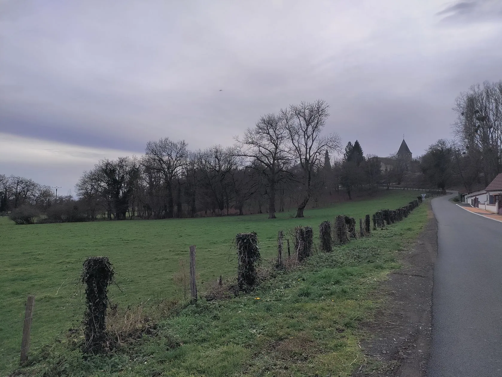 Terrain à bâtir 765 m² à Creuzier-le-Vieux (03300)