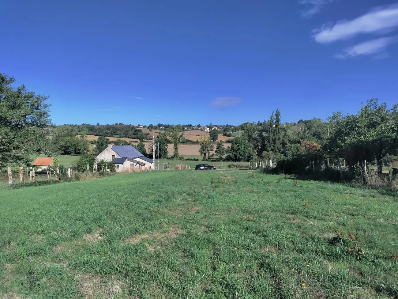 Terrain à bâtir 1975 m² à Vendat (03110)
