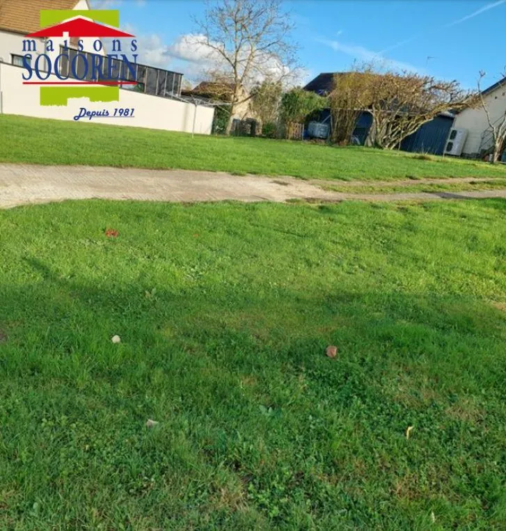 Terrain à bâtir 410 m² à Champagne (72470)