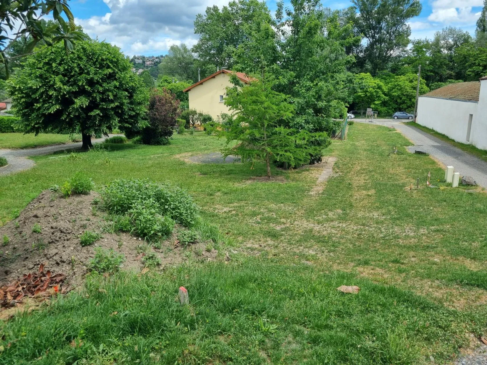 Terrain à bâtir 413 m² à Saint-Just-Saint-Rambert (42170)