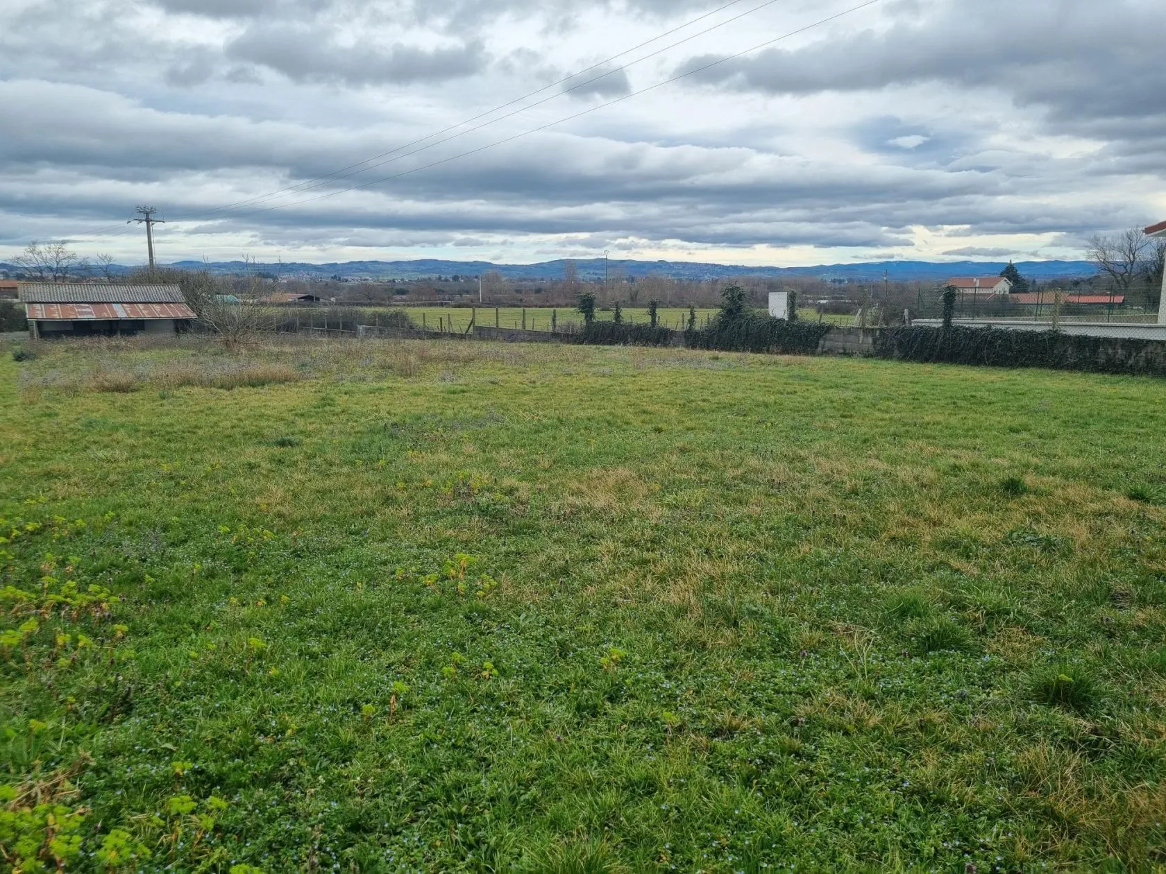 Terrain à bâtir 800 m² à Craintilleux (42210)