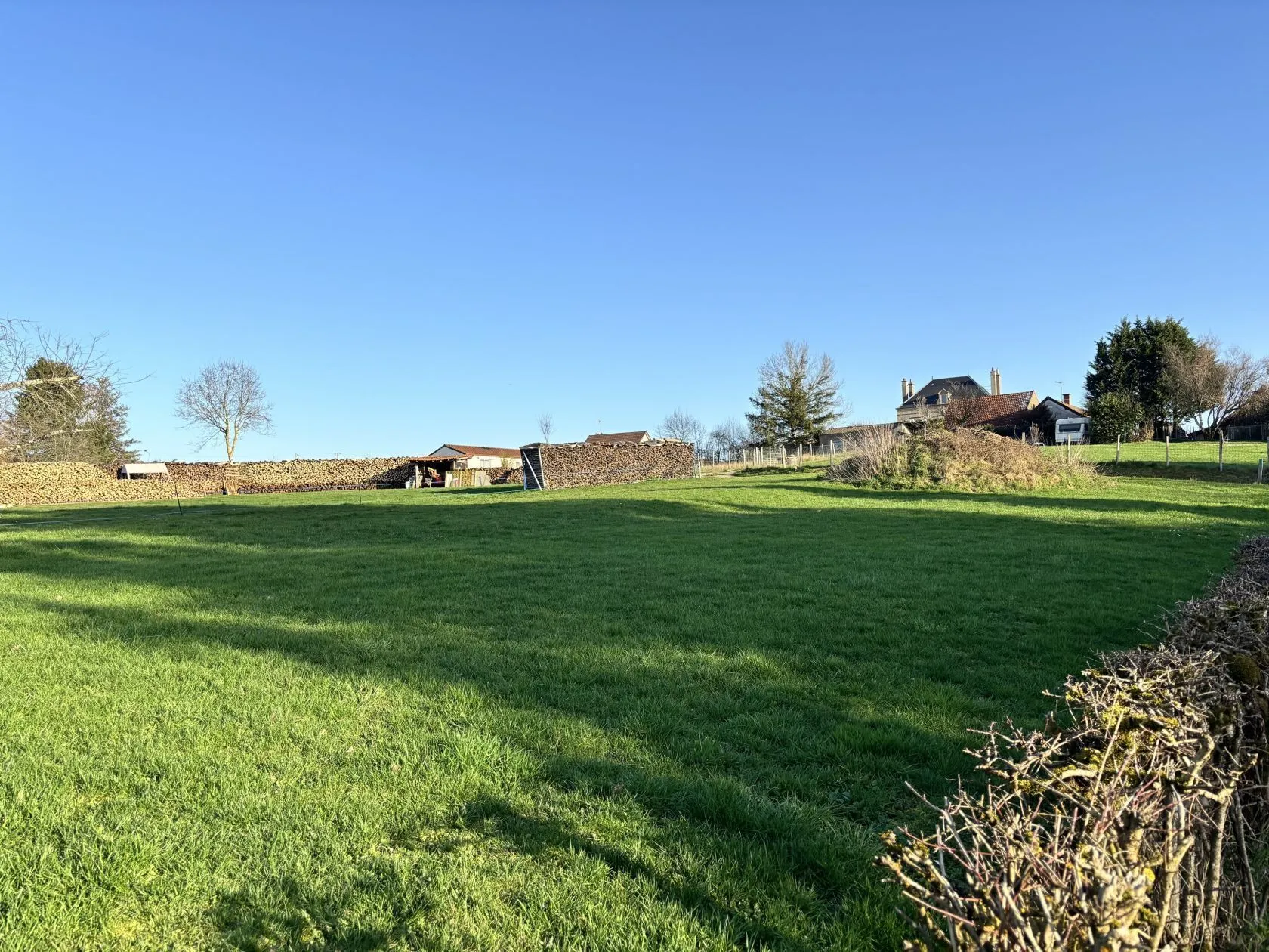 Maison neuve 98 m² à Saint-Aubin-en-Charollais (71430)