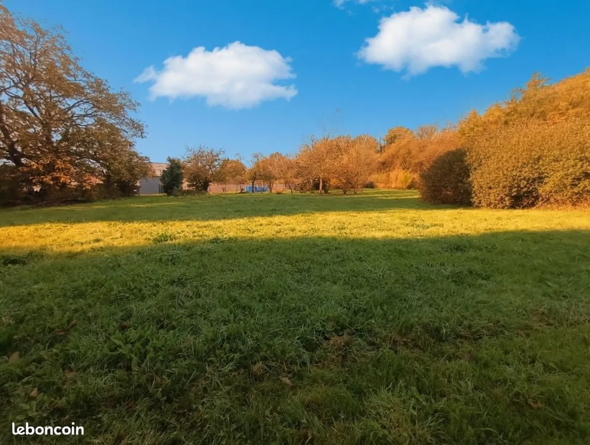 Terrain à bâtir à Mâcon