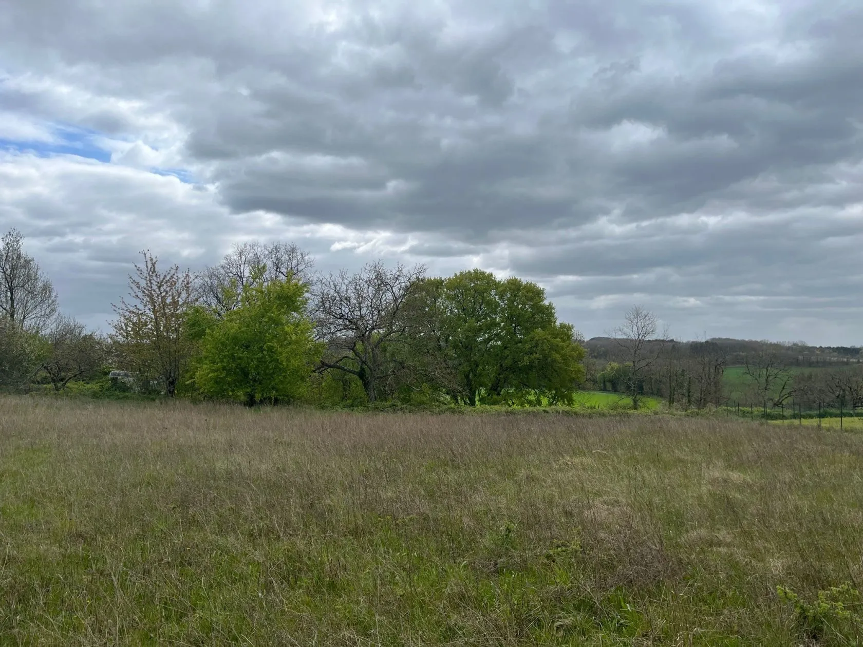 Terrain à bâtir 2196 m² à Ribagnac (24240)