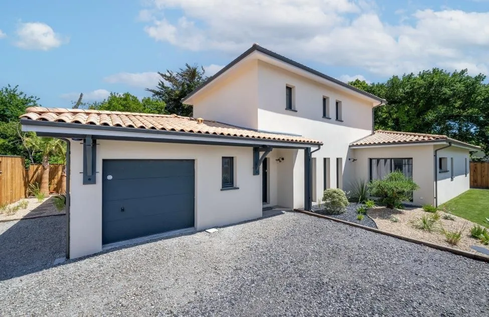 Maison neuve 140 m² à Bouliac (33270)