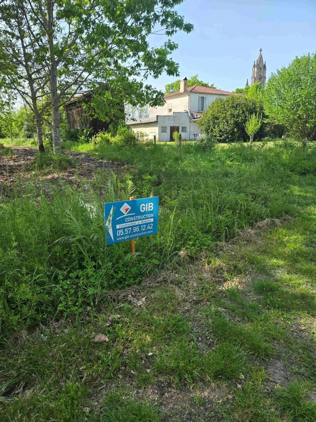 Terrain à bâtir 800 m² au Tuzan (33125)