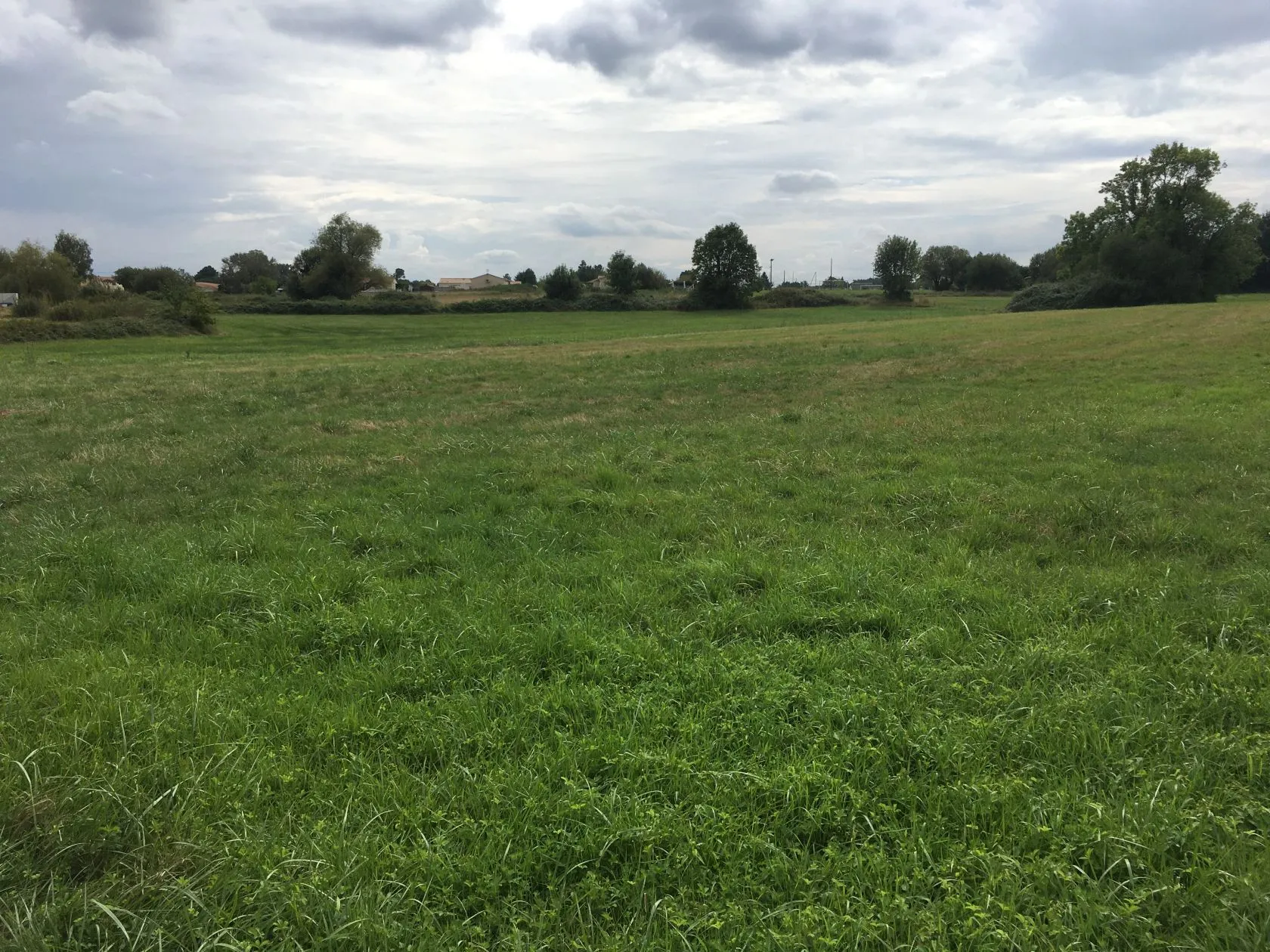 Maison neuve 90 m² à Aubie-et-Espessas (33240)