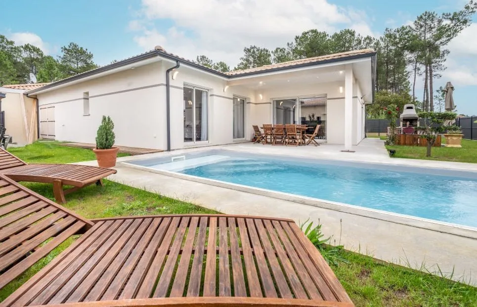 Maison neuve 100 m² à Bourg (33710)
