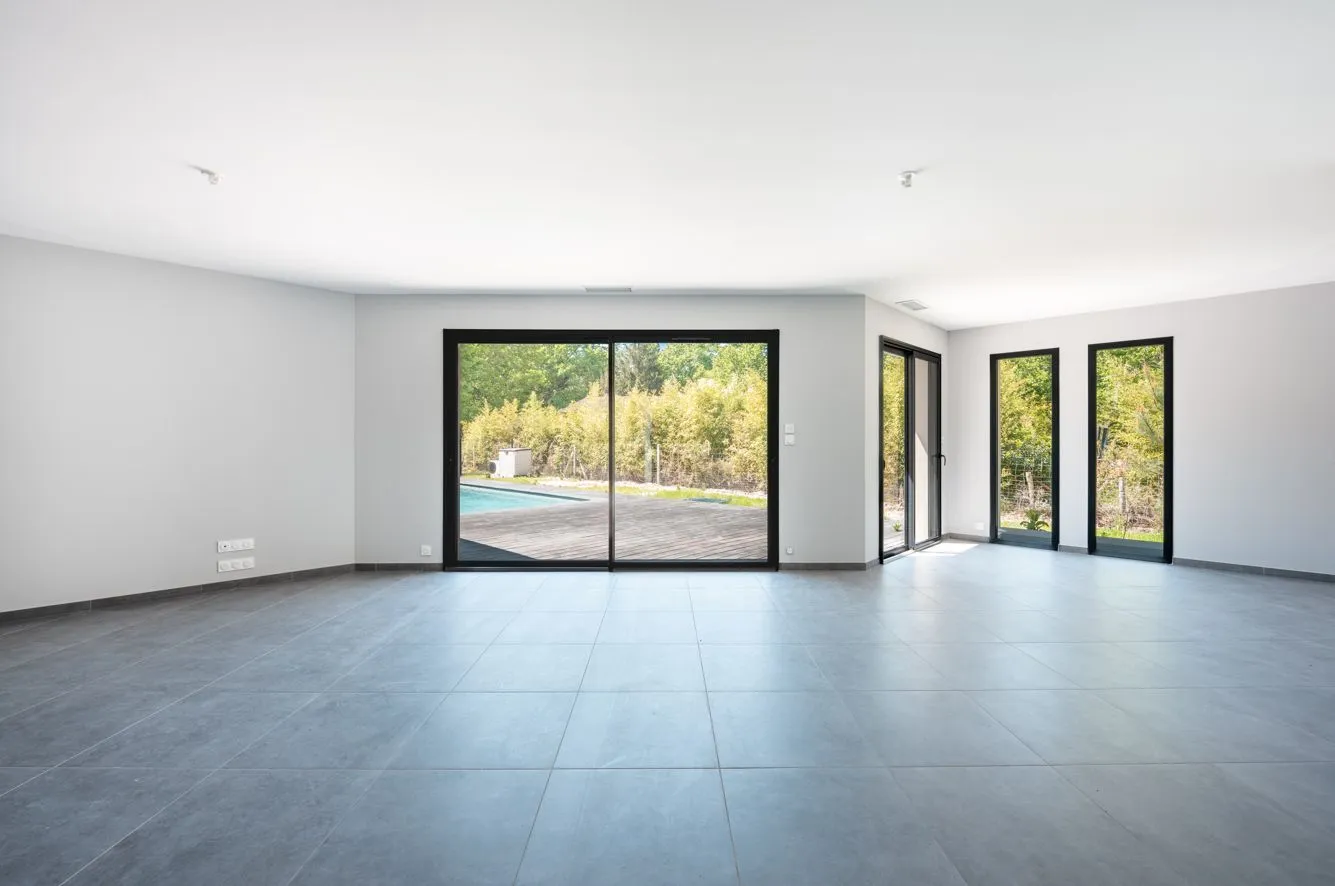 Maison neuve 140 m² à Saint-Aubin-de-Médoc (33160)