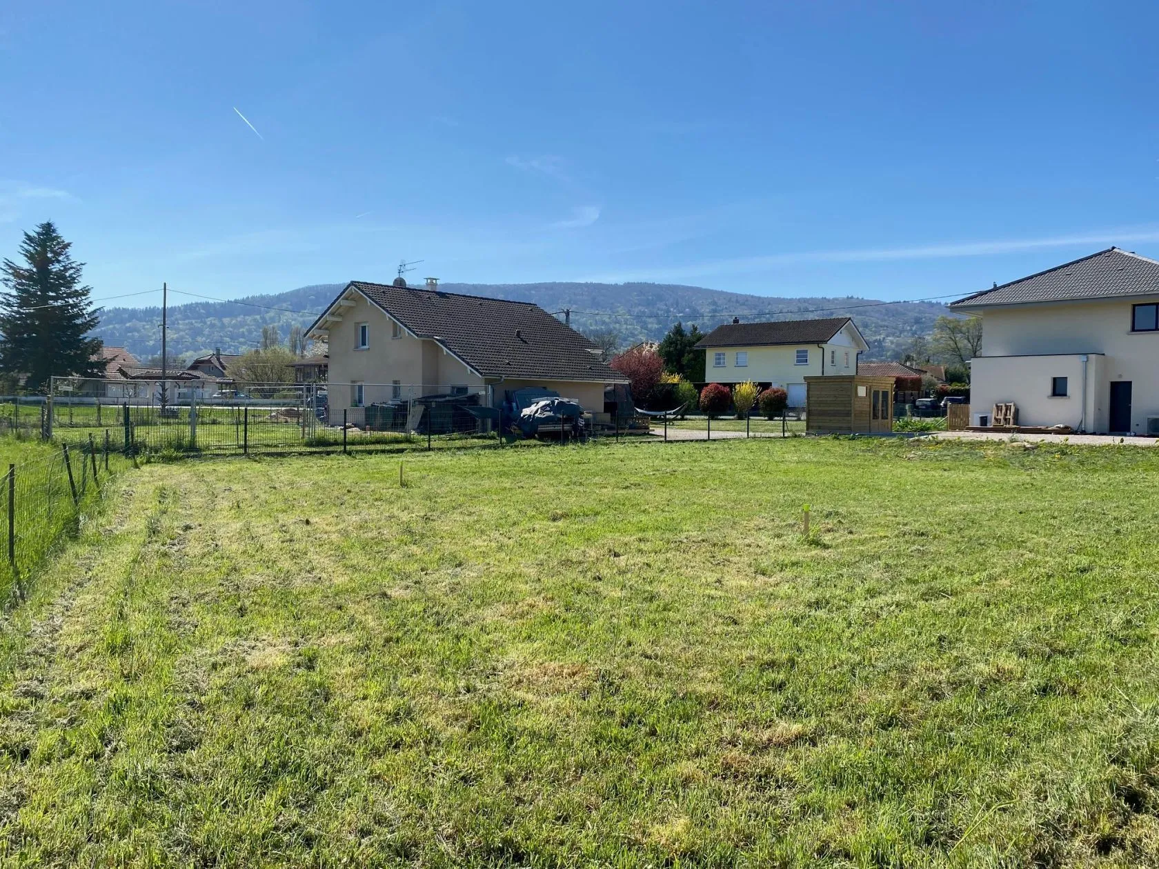 Terrain à bâtir 600 m² à Sciez (74140)