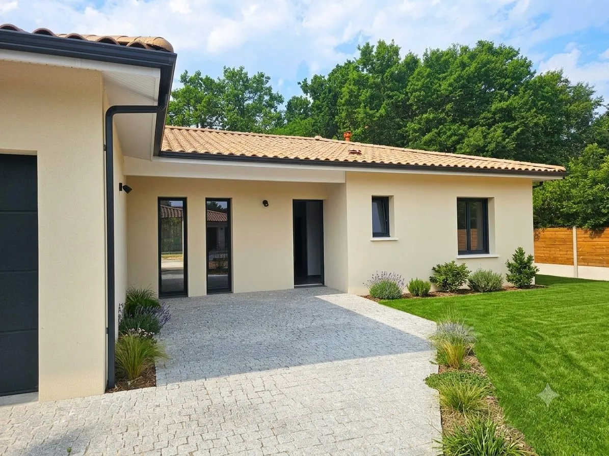 Maison neuve à Saint-Aubin-de-Médoc