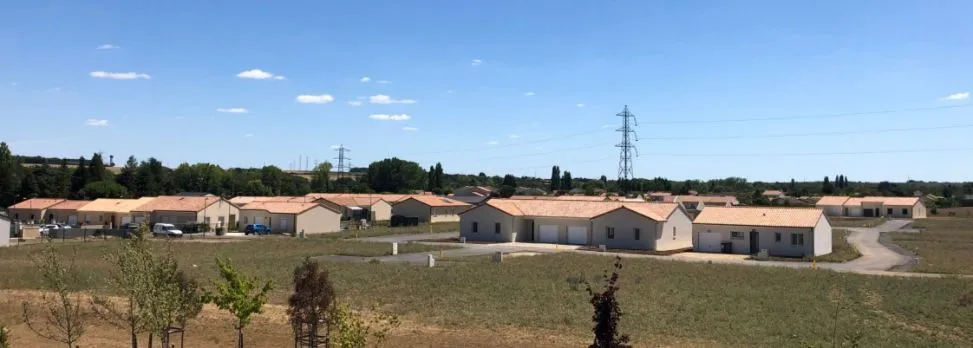 Terrain à bâtir 590 m² à Chasseneuil-du-Poitou (86360)