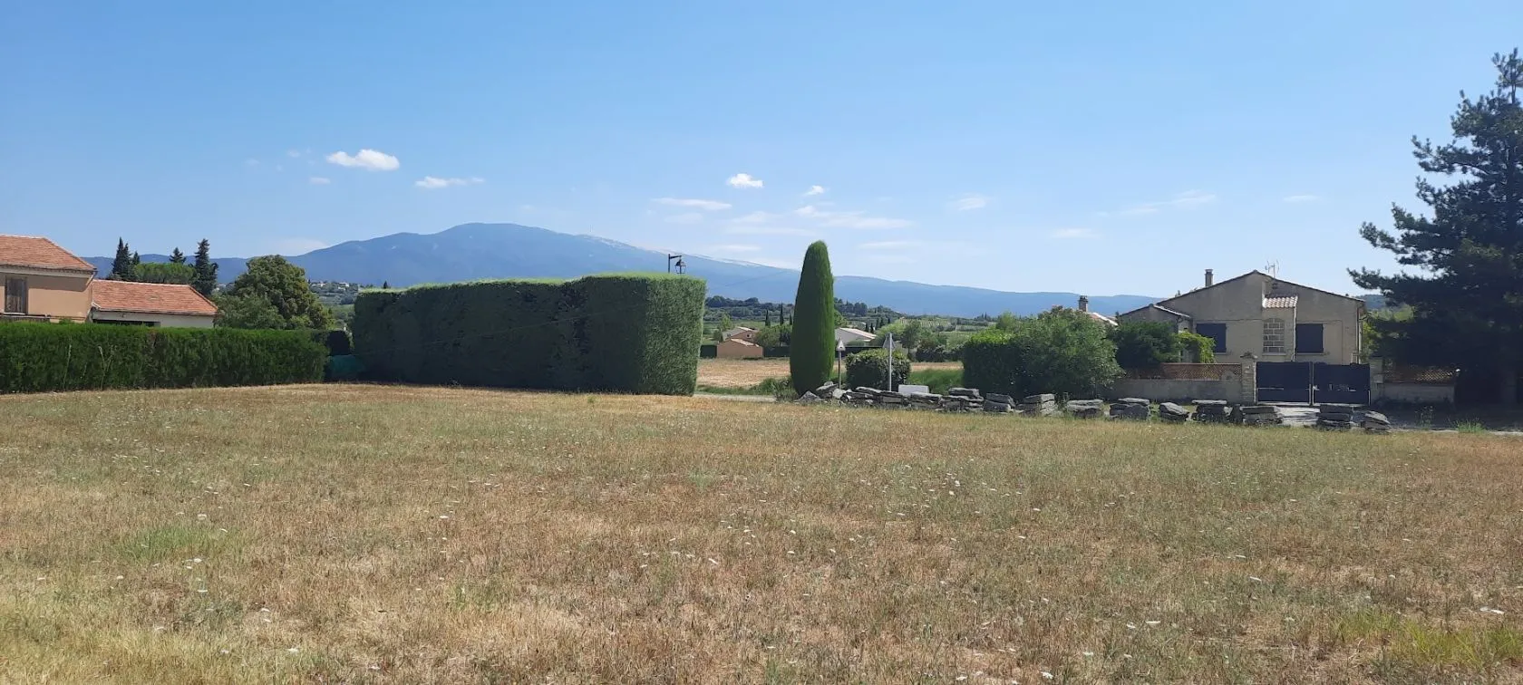 Terrain à bâtir 793 m² à Modène (84330)