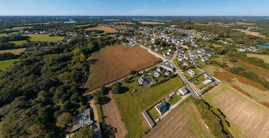 Terrain à bâtir 617 m² à Locoal-Mendon (56550)