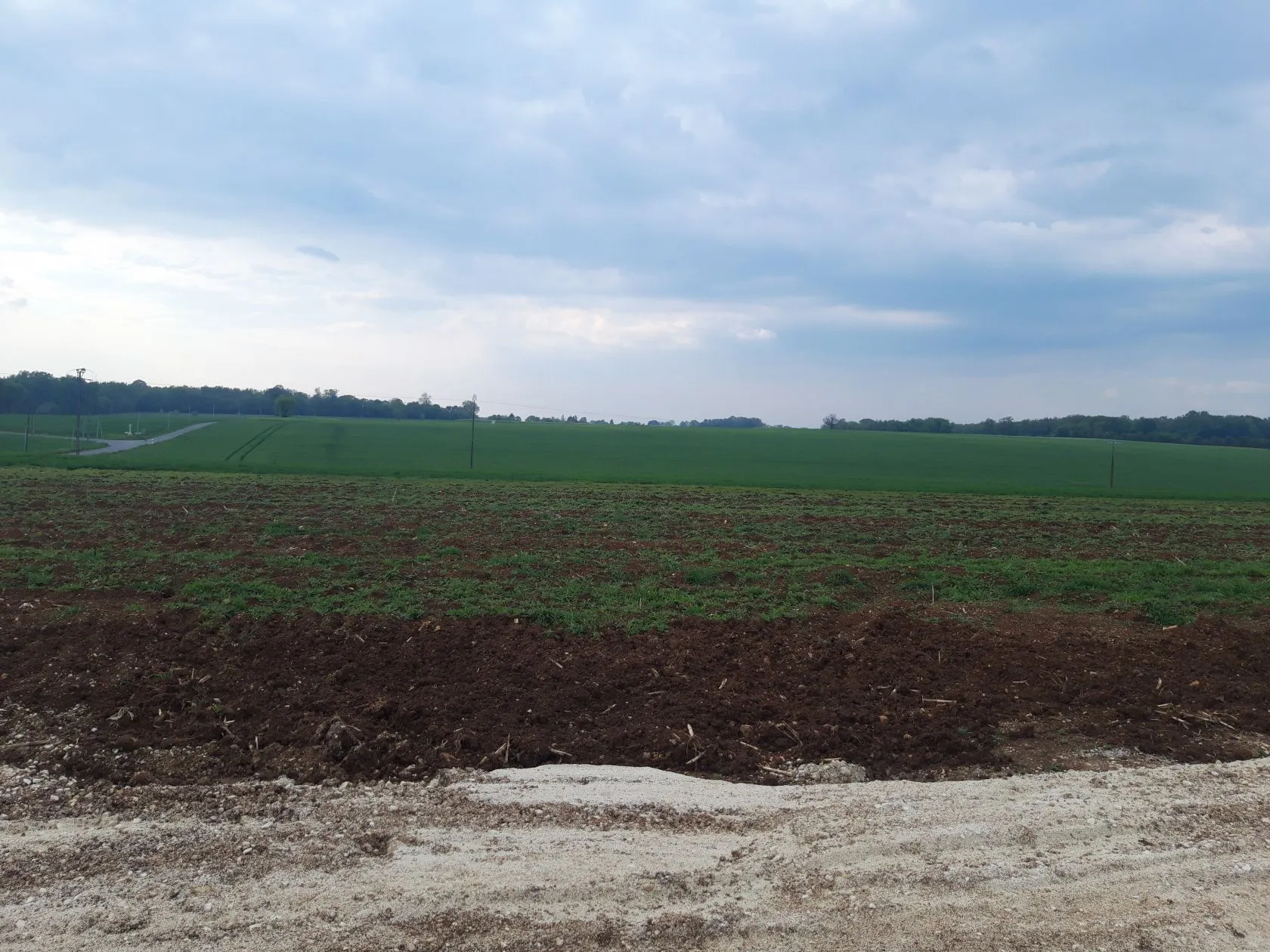 Terrain à bâtir 420 m² à Nieul-lès-Saintes (17810)
