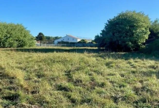 Terrain à bâtir 624 m² à Saint-Palais-sur-Mer (17420)