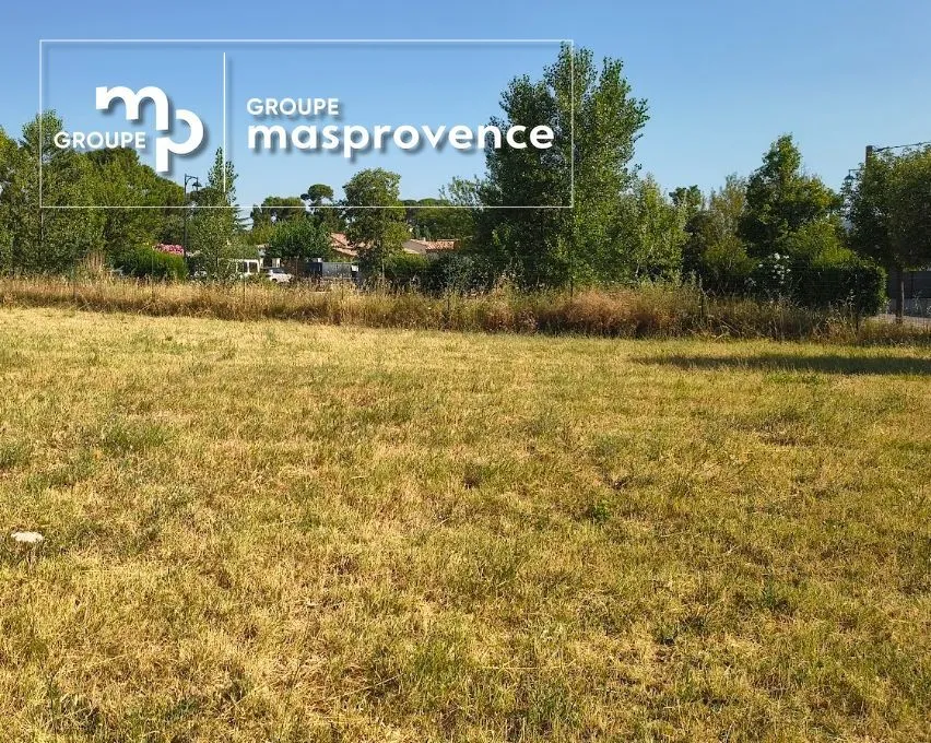 Terrain à bâtir 980 m² à Caromb (84330)