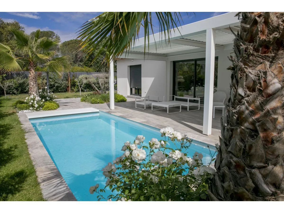 Maison neuve 150 m² à Vaison-la-Romaine (84110)