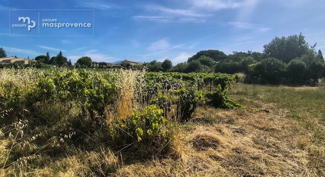 Terrain à bâtir 927 m² à Mazan (84380)
