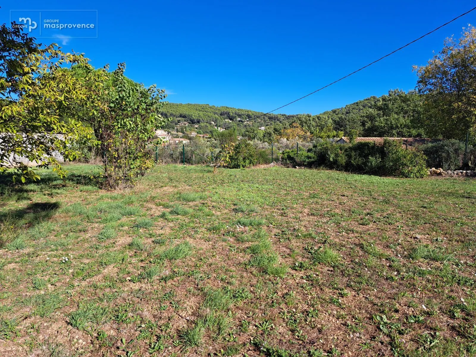 Terrain à bâtir 1000 m² à Lorgues (83510)