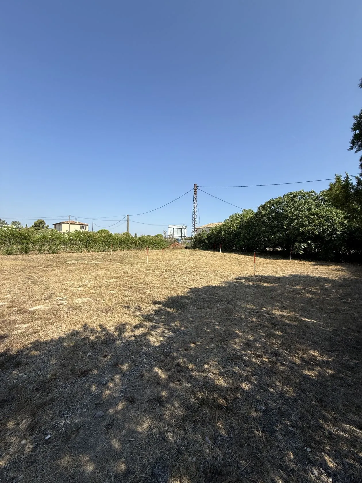 Terrain à bâtir 290 m² à Saint-Cannat (13760)