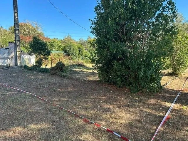 Terrain à bâtir 300 m² à La Roquette-sur-Siagne (06550)