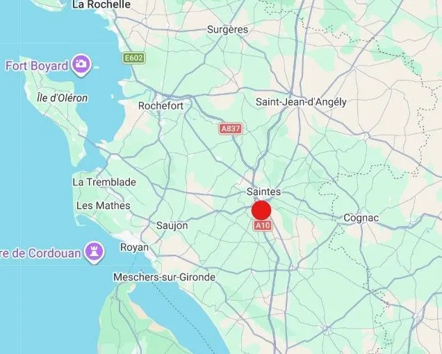 Terrain à bâtir 837 m² à Saintes (17100)
