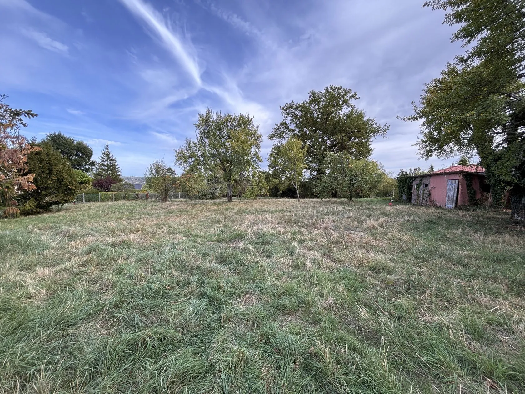 Terrain à bâtir 1583 m² à Bellerive-sur-Allier (03700)