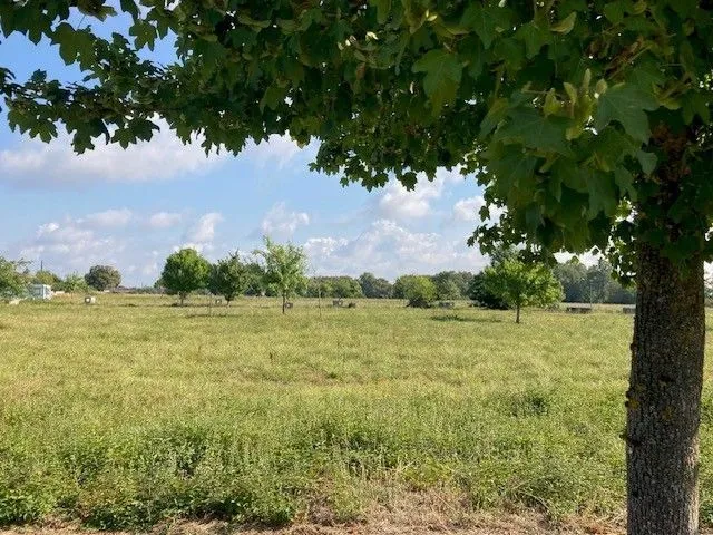 Terrain à bâtir 434 m² à Aire-sur-l'Adour (40800)
