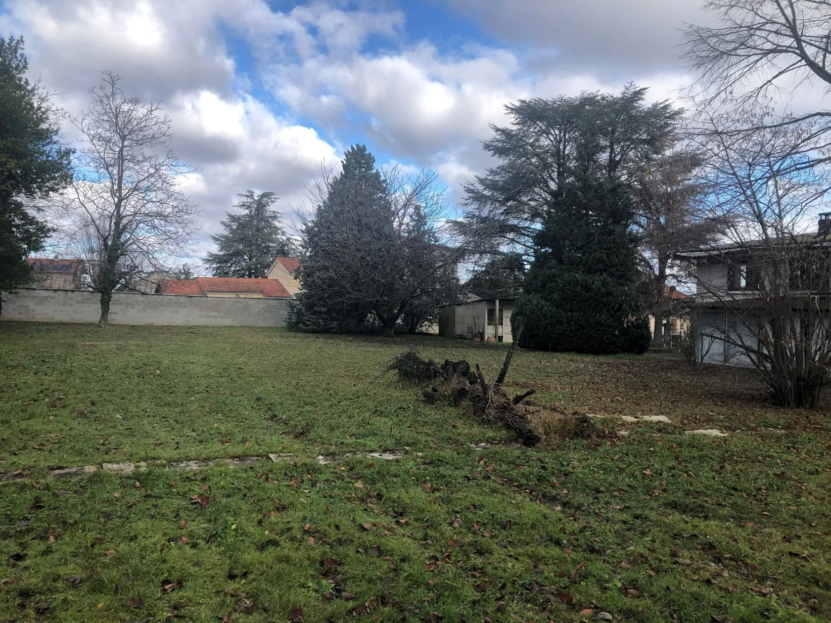 Terrain à bâtir 345 m² à Vénissieux (69200)