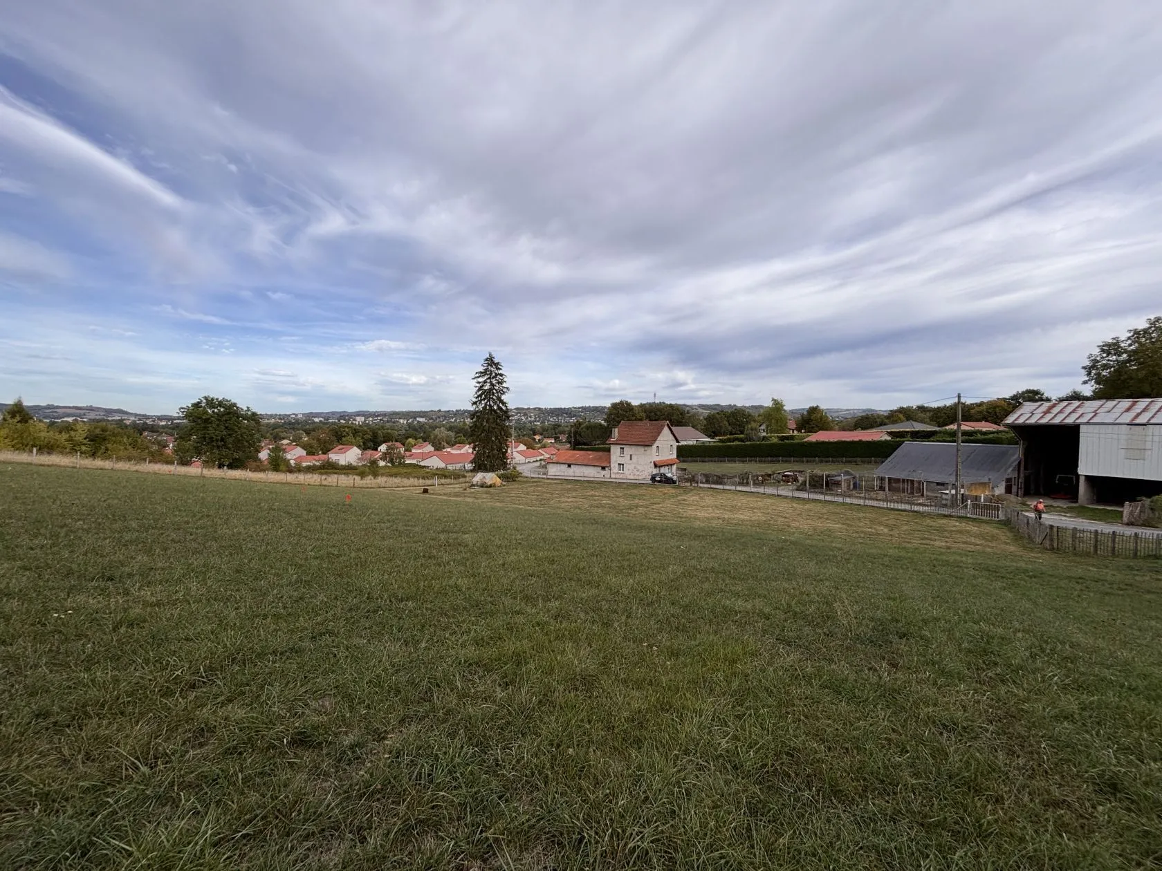 Terrain à bâtir 1169 m² à Bellerive-sur-Allier (03700)